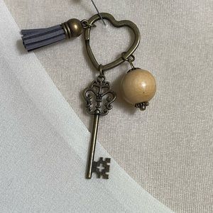 3/$16 Vintage Design Skeleton Key Heart Shaped Keyring Keychain with Tassel